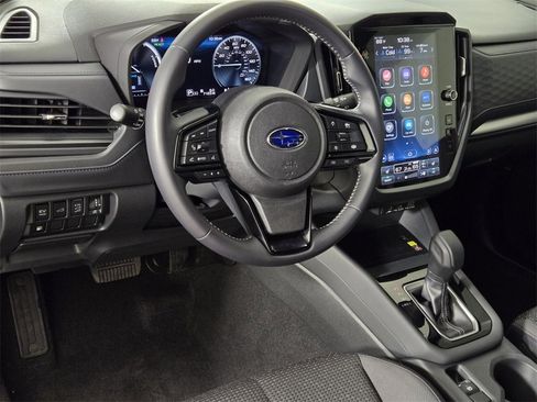 Used 2025 Subaru Forester Premium image 18