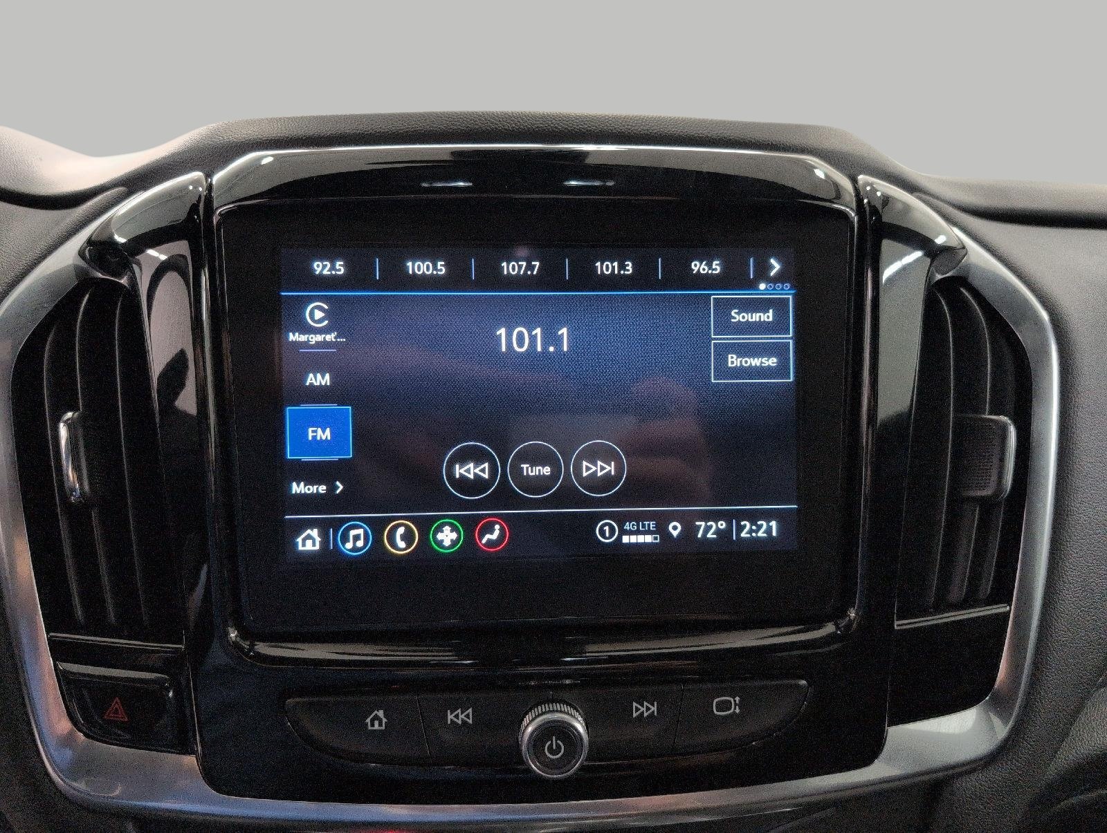 Used 2023 Chevrolet Traverse LT AWD/4WD image 8