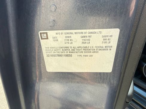 Used 2009 Chevrolet Impala LTZ FWD image 33