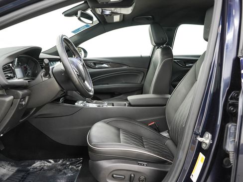 Used 2019 Buick Regal Avenir FWD image 21