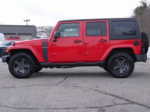 Used 2016 Jeep Wrangler Unlimited Sport image 3