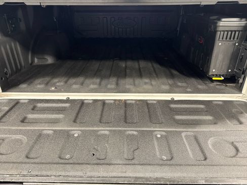 Used 2016 Ford F150 Platinum w/ Technology Package AWD/4WD image 30
