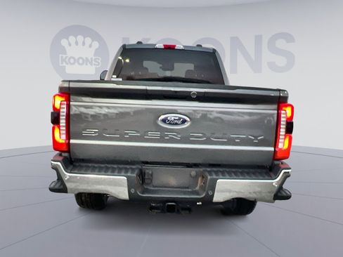 New 2026 Ford F250 Lariat w/ Chrome Package image 5