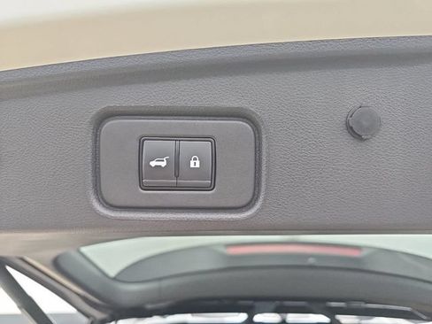 Used 2023 Nissan Pathfinder Platinum w/ Cargo Package AWD/4WD image 34