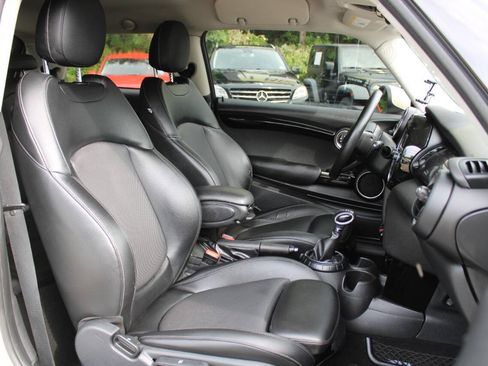 Used 2015 MINI Cooper S FWD image 27