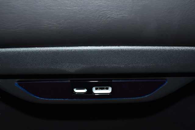 New 2026 Chrysler Pacifica Select FWD image 27