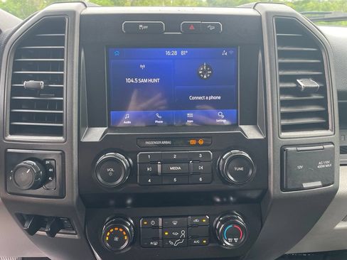 Used 2022 Ford F250 XL w/ STX Appearance Package AWD/4WD image 21
