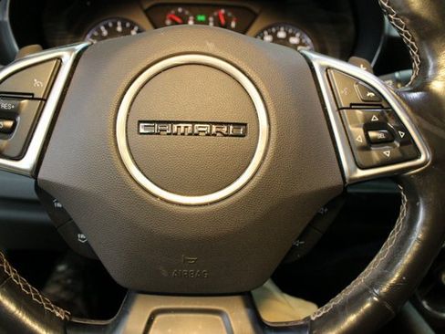 Used 2018 Chevrolet Camaro LT image 15