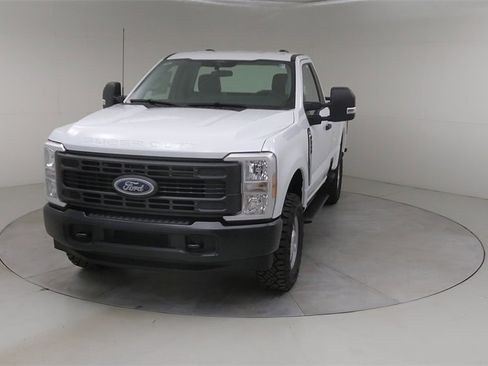 New 2026 Ford F250 XL w/ XL Off-Road Package image 8