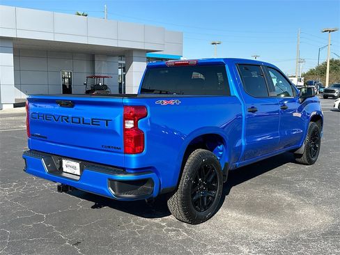 New 2026 Chevrolet Silverado 1500 Custom w/ LPO, Dark Essentials Package image 4