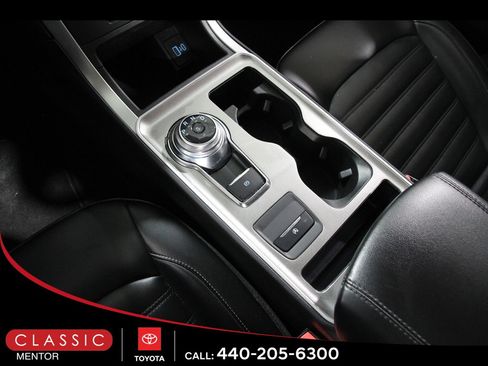 Used 2024 Ford Edge SEL image 15