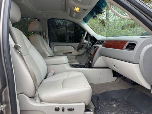 Used 2013 Chevrolet Silverado 3500 LTZ w/ LTZ Plus Package AWD/4WD image 9