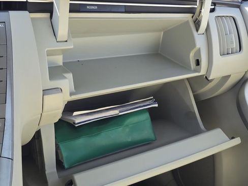 Used 2015 Toyota Prius Four image 23