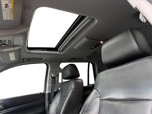 Used 2016 GMC Yukon SLT w/ Open Road Package RWD image 42