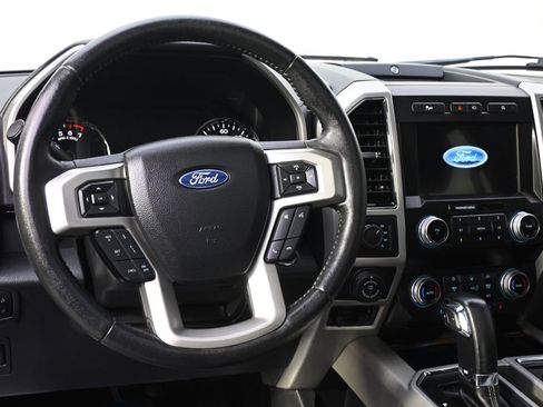 Used 2020 Ford F150 Lariat w/ Equipment Group 502A Luxury AWD/4WD image 12