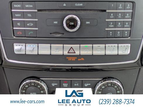 Used 2019 Mercedes-Benz GLE 400 4MATIC w/ Premium 3 Package image 19