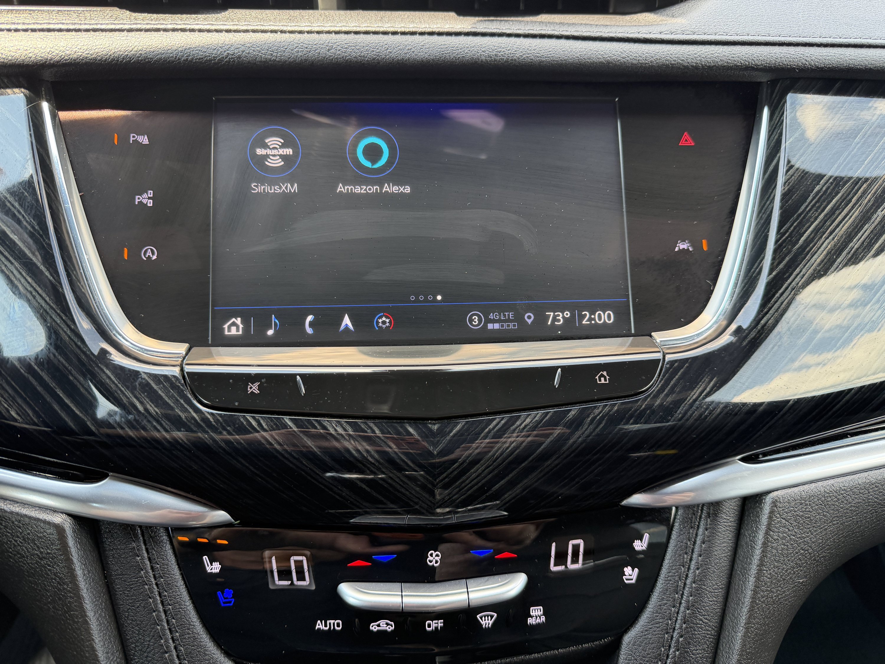 Used 2024 Cadillac XT6 Premium Luxury w/ Technology Package AWD/4WD image 42