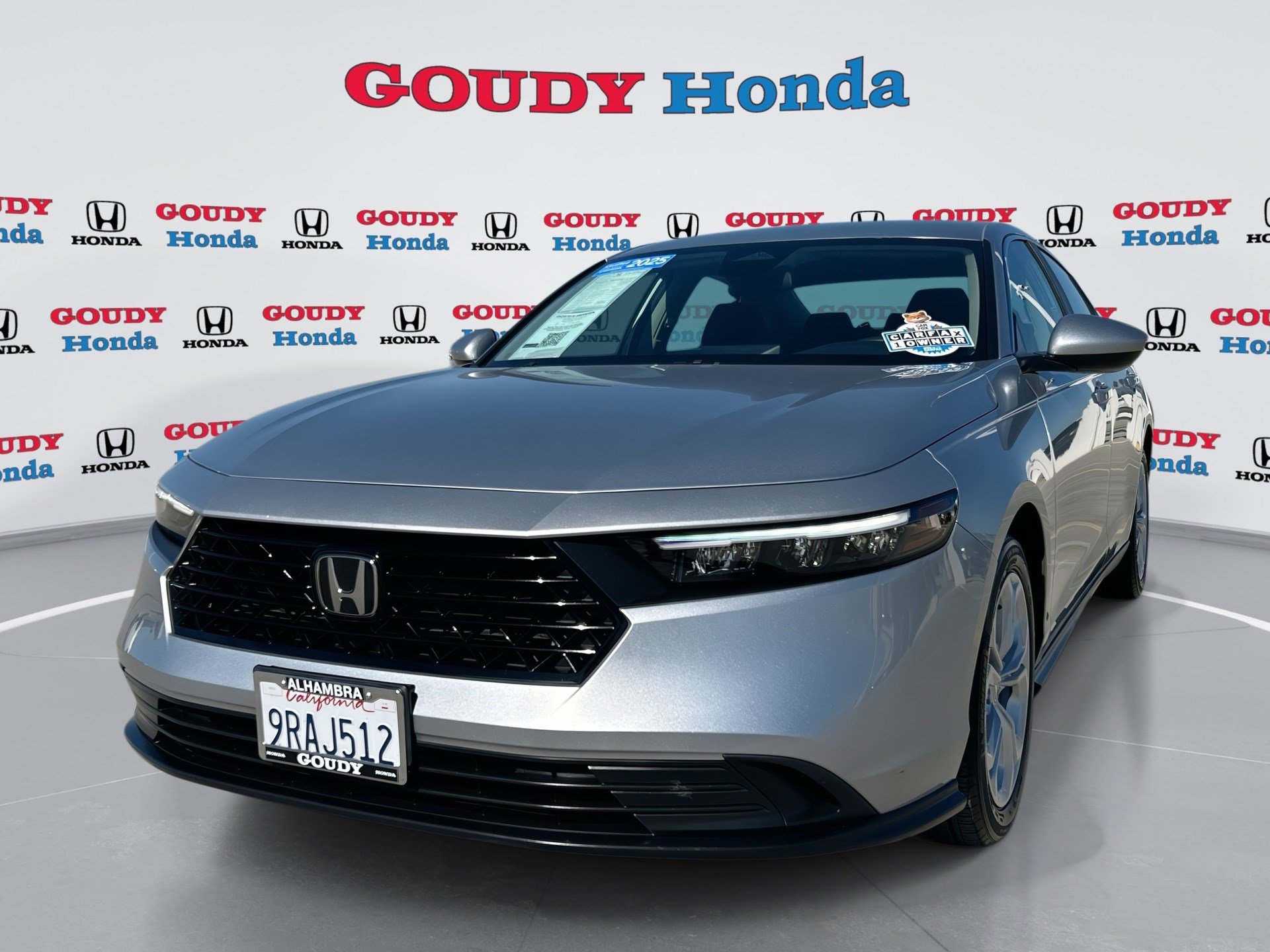Certified 2025 Honda Accord LX image 1