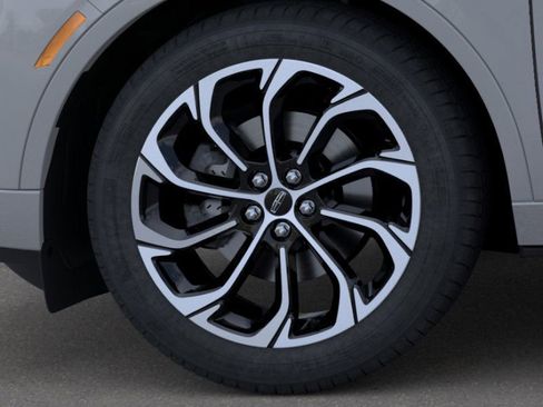 New 2026 Lincoln Nautilus Reserve image 19