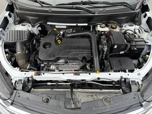 Used 2024 Chevrolet Equinox LT FWD image 15