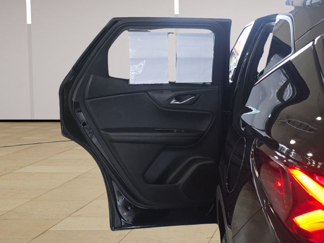 Used 2019 Chevrolet Blazer LT AWD/4WD image 23