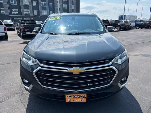 Used 2019 Chevrolet Traverse LT AWD/4WD image 8