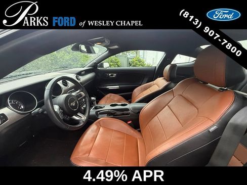Used 2021 Ford Mustang GT Premium w/ Black Accent Package RWD image 7