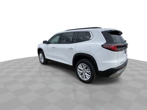 Used 2026 GMC Acadia Elevation w/ Elevation Premium Package FWD image 8