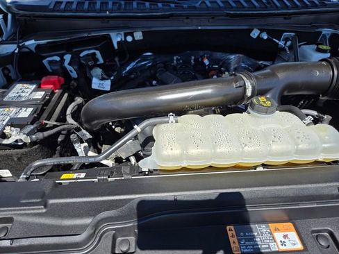 Used 2025 Ford Expedition Max Active AWD/4WD image 21
