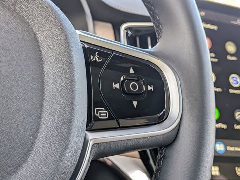 New 2026 Volvo XC90 B6 Plus w/ Protection Package Premier image 34