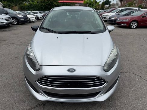 Used 2018 Ford Fiesta SE FWD image 3