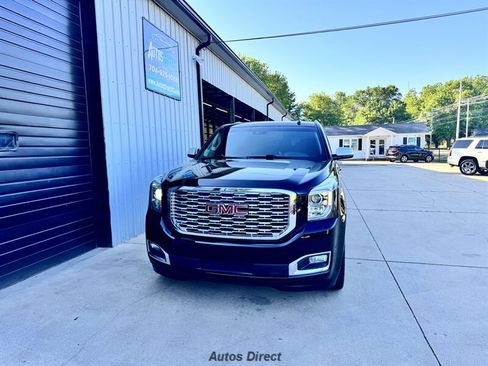 Used 2019 GMC Yukon Denali w/ Denali Ultimate Package RWD image 16