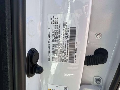 Used 2021 Honda Pilot Touring image 10