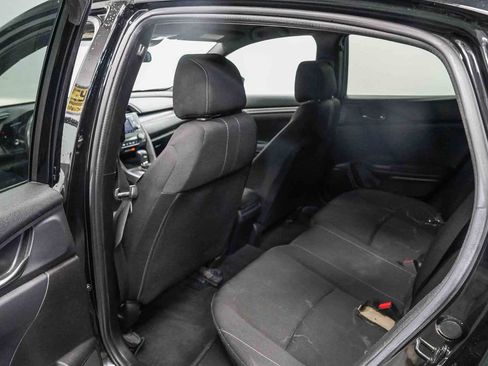 Used 2019 Honda Civic Sport image 18