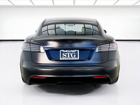 Used 2022 Tesla Model S AWD/4WD image 5