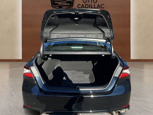 Used 2022 Toyota Camry SE image 17