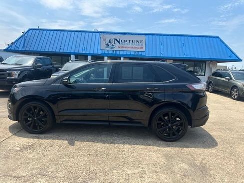 Used 2017 Ford Edge Sport w/ Equipment Group 401A AWD/4WD image 8