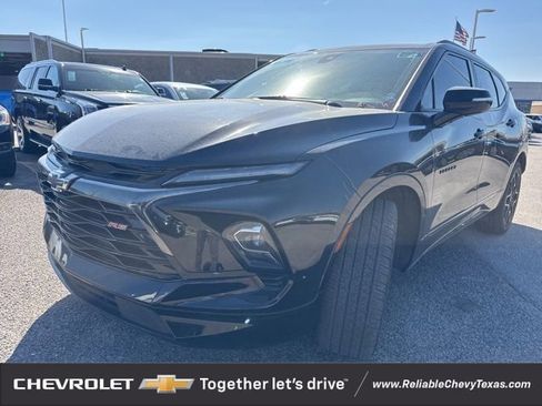 Certified 2024 Chevrolet Blazer RS w/ Enhanced Convenience Package image 3