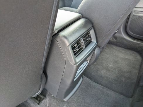 Used 2024 Honda CR-V LX image 22