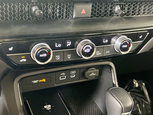 Used 2025 Honda CR-V EX-L image 15