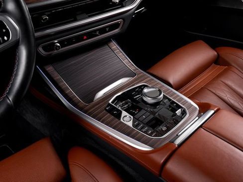 Used 2024 BMW X7 M60i w/ Executive Package AWD/4WD image 34