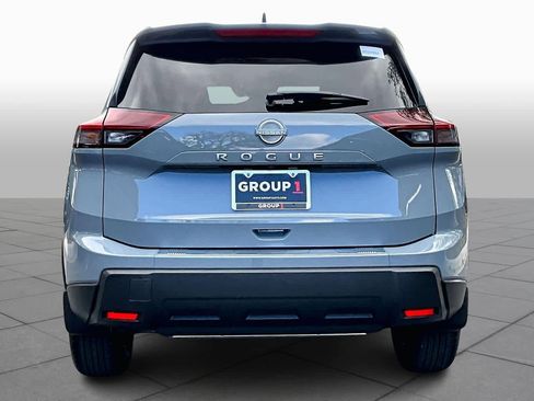New 2026 Nissan Rogue SV image 4