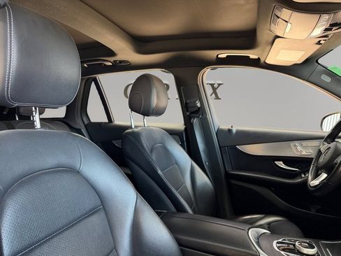 Used 2019 Mercedes-Benz GLC 300 image 15