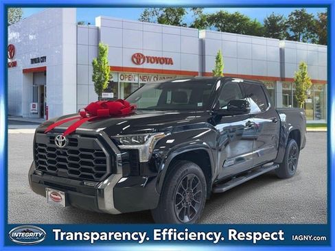 Used 2025 Toyota Tundra Platinum w/ TRD Off-Road Package image 2