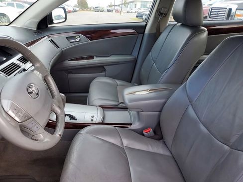 Used 2008 Toyota Avalon XL image 18