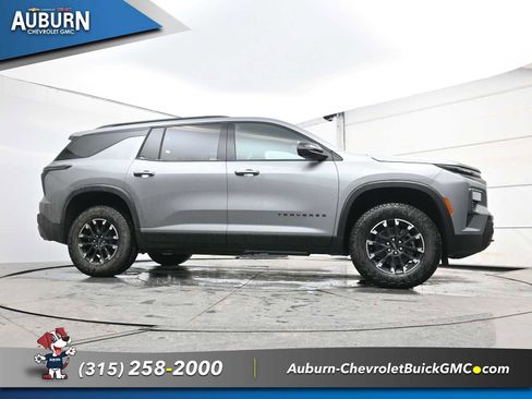 New 2026 Chevrolet Traverse Z71 image 25