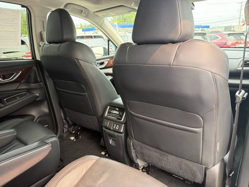Used 2023 Subaru Ascent Touring AWD/4WD image 45