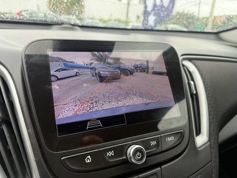 Used 2023 Chevrolet Malibu LT FWD image 12