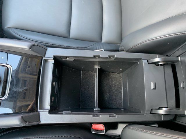 Used 2025 MAZDA MAZDA3 s FWD image 30