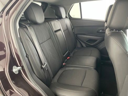 Used 2022 Chevrolet Trax LT w/ Driver Confidence Package AWD/4WD image 46